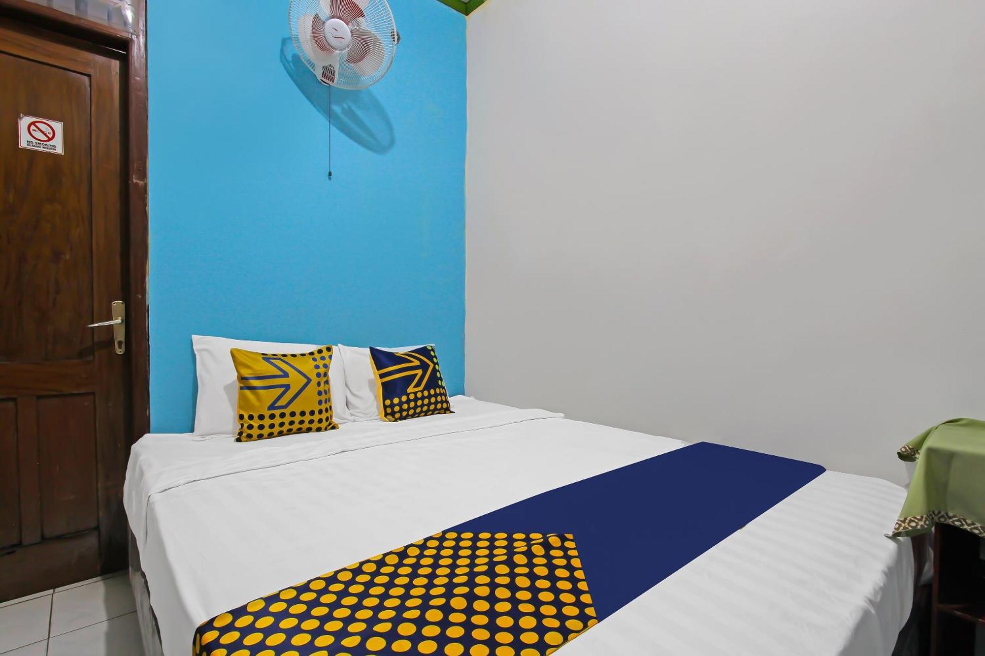 Spot On 91911 Rejeki Homestay Syariah Malioboro Jogjacarta Exterior foto