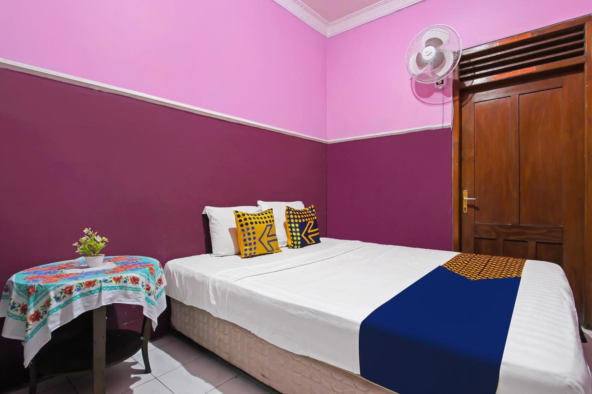 Spot On 91911 Rejeki Homestay Syariah Malioboro Jogjacarta Exterior foto